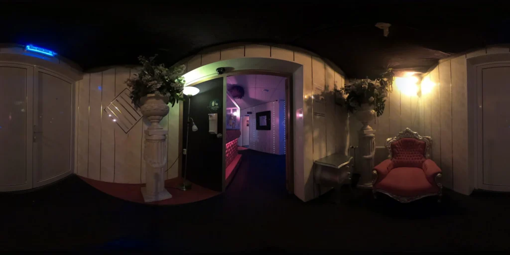 Parenclub Mystique Ingang - Virtuele rondleiding 360 graden